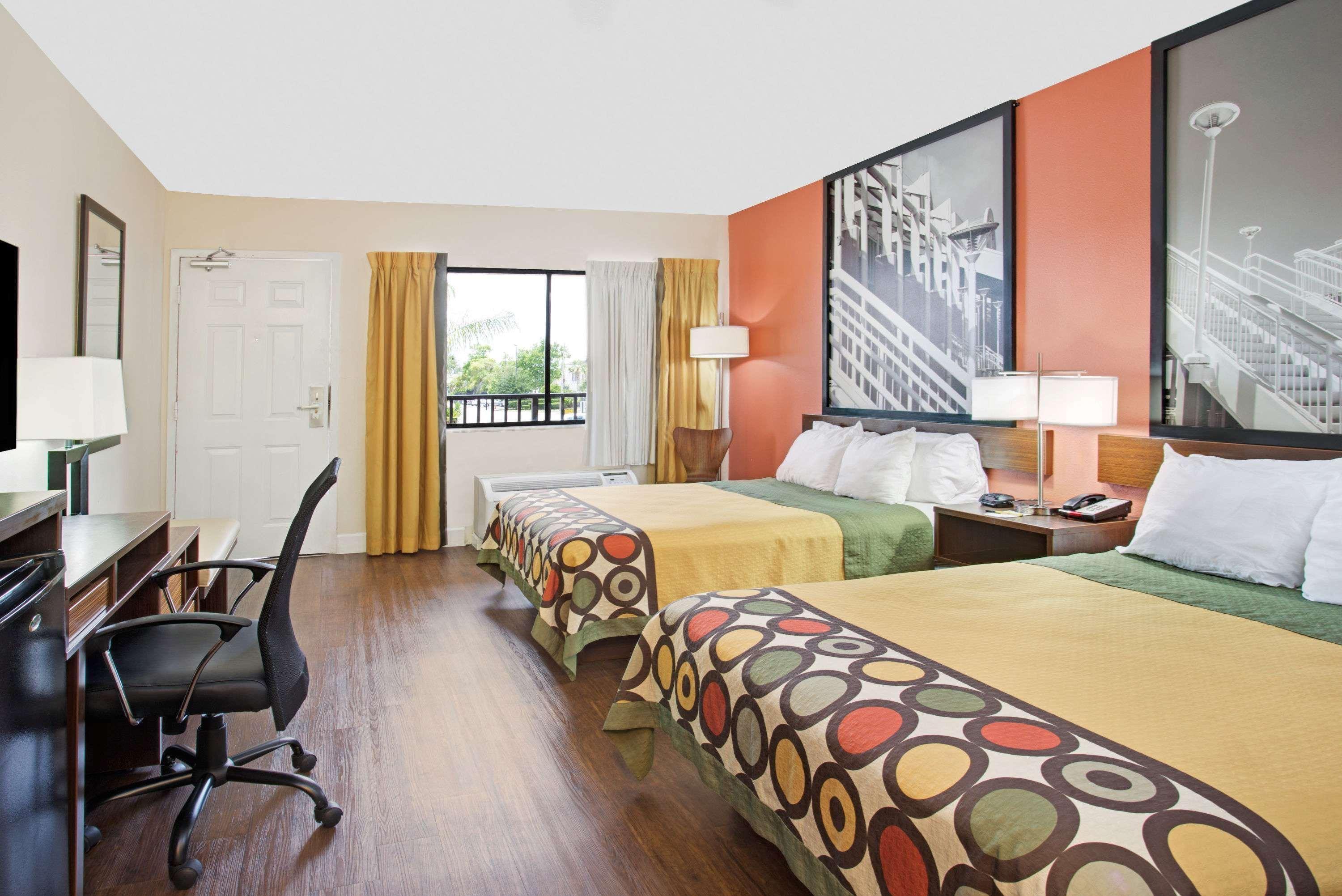 Super 8 By Wyndham Orlando International Drive Hotel Buitenkant foto