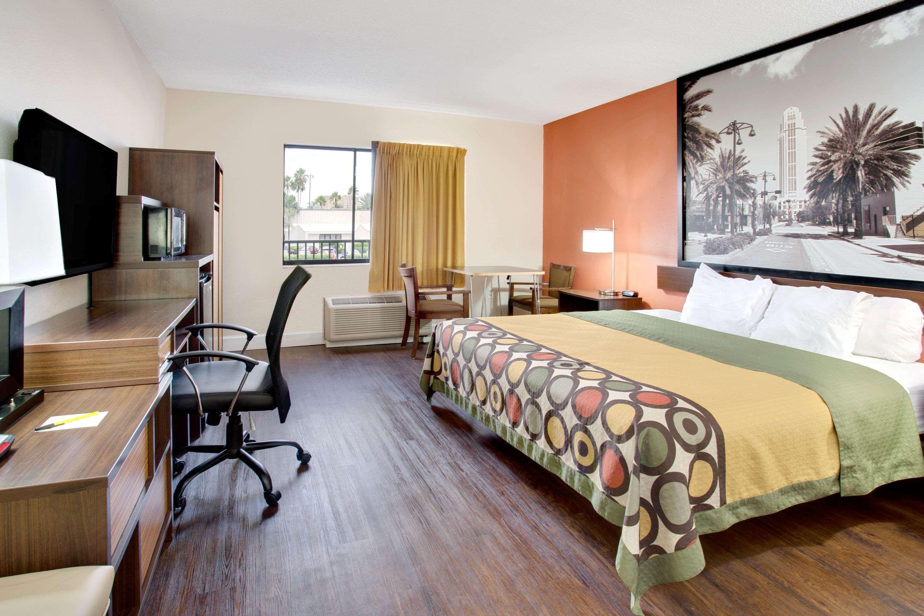 Super 8 By Wyndham Orlando International Drive Hotel Buitenkant foto