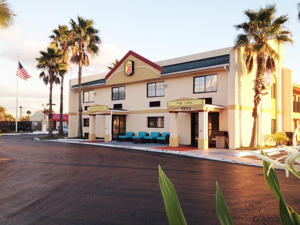 Super 8 By Wyndham Orlando International Drive Hotel Buitenkant foto