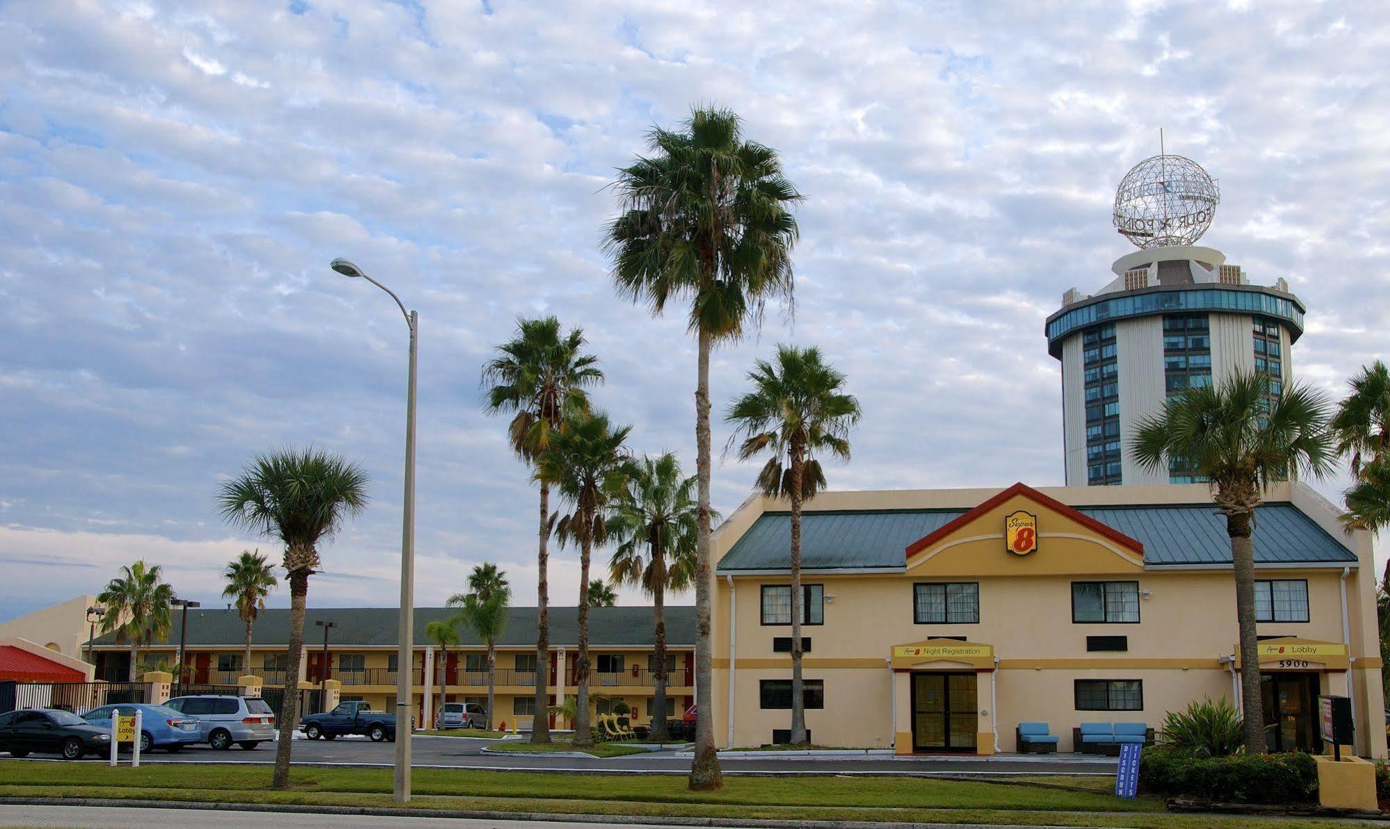 Super 8 By Wyndham Orlando International Drive Hotel Buitenkant foto